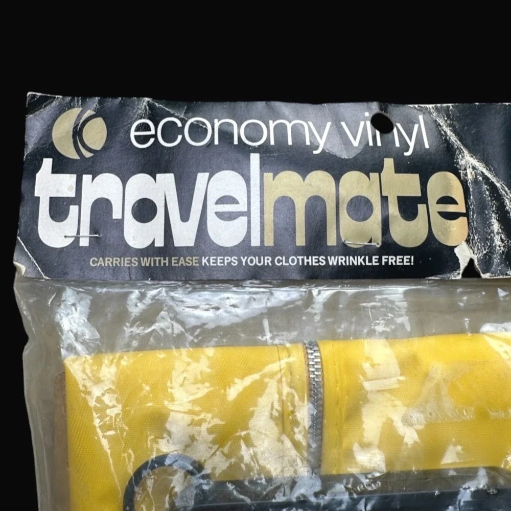 Vintage 1972 K-Tel Travelmate Garment Bag Harvest Gold Yellow Vinyl Suit Carrier